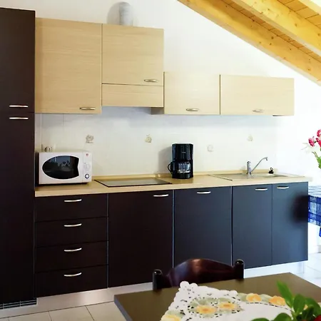 公寓 3 With Shared Pool Large Balcony And Fantastic View Of The Lake Vercana